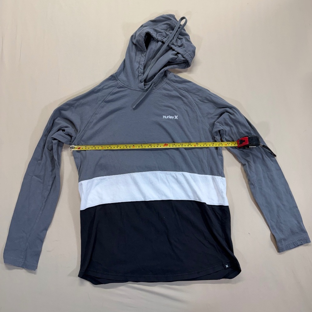 Men’s Hurley Long Sleeve Sun Shirt with Hood - Black White Gray Colorblock - S - Picture 4 of 6